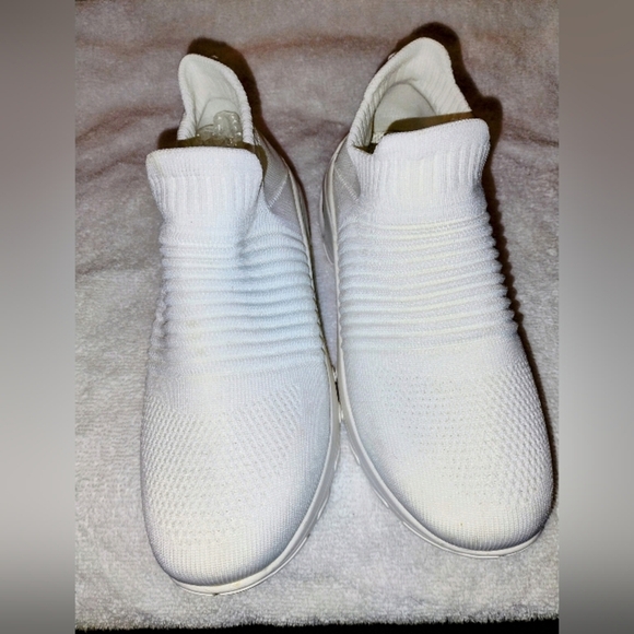 Slow Man Slip on Sock Walking Shoes 👟 - Picture 2 of 7